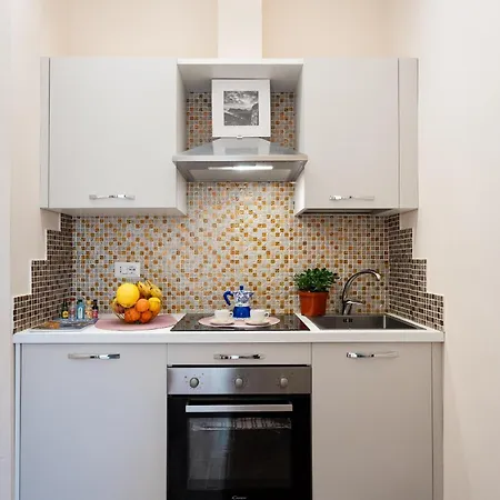 Alojamento de Acomodação e Pequeno-almoço La Piazzetta 3*