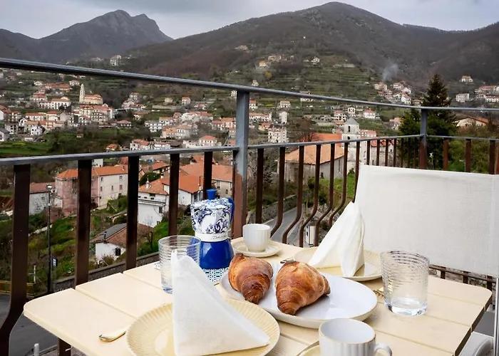 La Piazzetta 3*